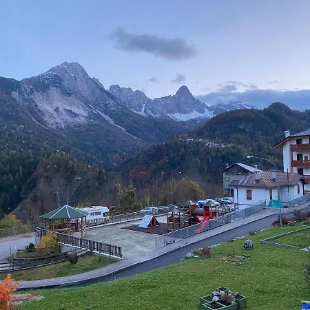 The Family Stone House Dolomiti Cortina *